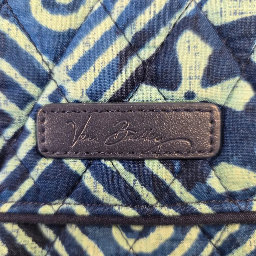 Vera Bradley Blue Quilted Batik Crossbody Bag Small Messenger ID Window